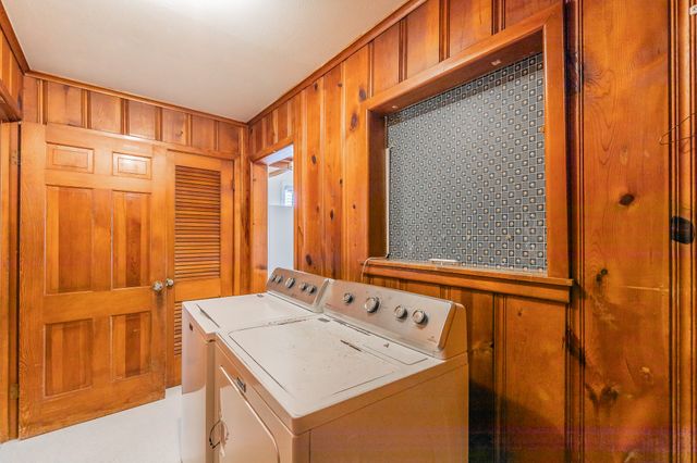 5020 Hartford Drive, River Oaks, TX 76114