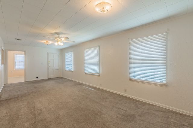 5020 Hartford Drive, River Oaks, TX 76114