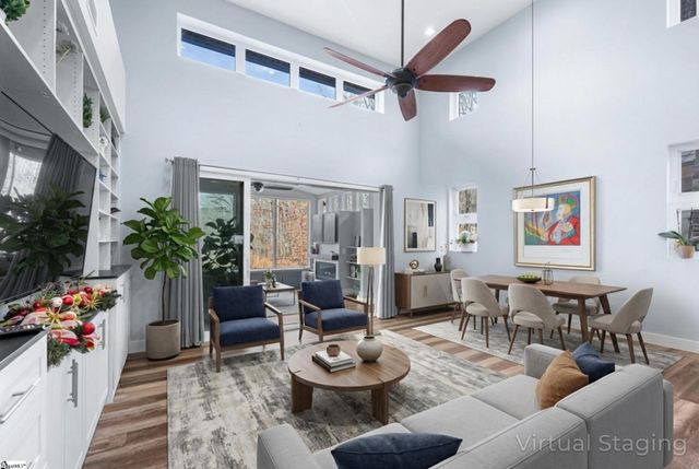 111 N Hogan Drive, Westminster, SC 29693