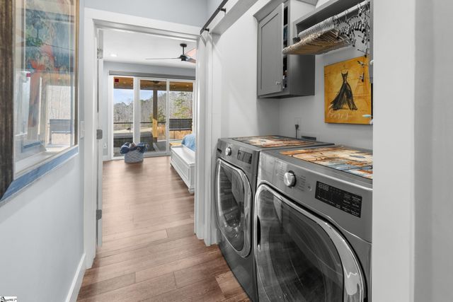 111 N Hogan Drive, Westminster, SC 29693