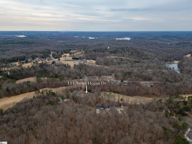 111 N Hogan Drive, Westminster, SC 29693