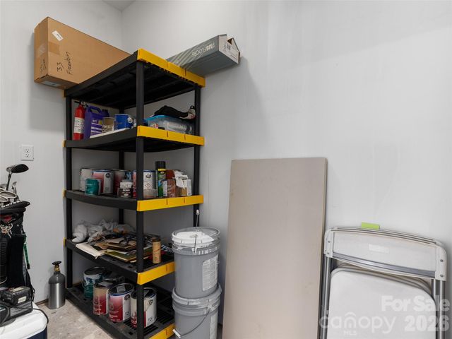 33 Freedom Drive, Waynesville, NC 28786