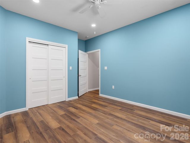 33 Freedom Drive, Waynesville, NC 28786