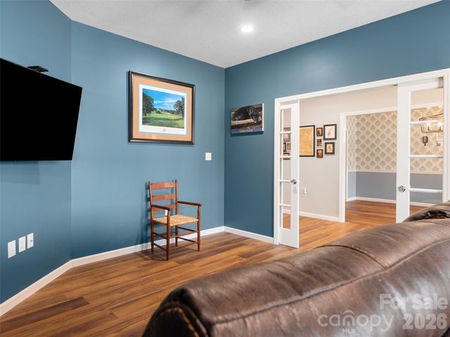 33 Freedom Drive, Waynesville, NC 28786