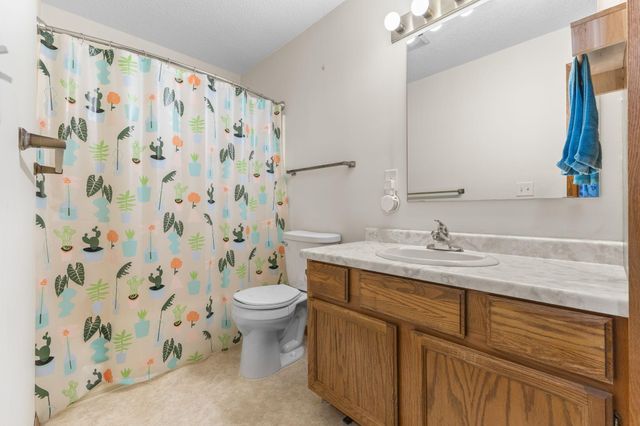 1225 Ferndale Street N B9, Maplewood, MN 55119