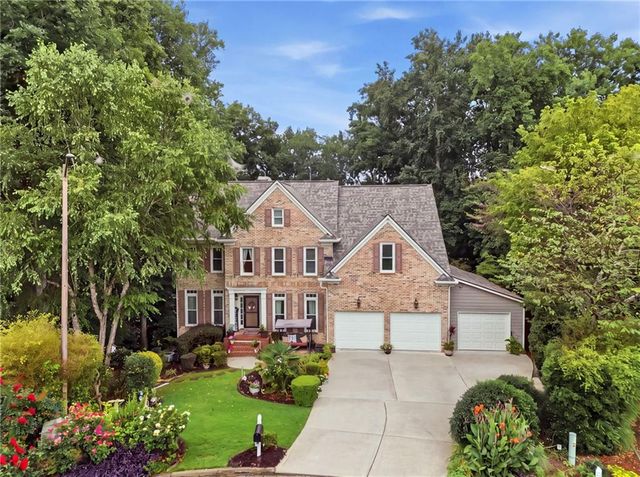 214 Glenbrook Lane, Canton, GA 30115