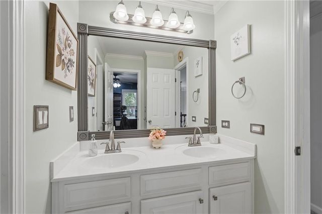 214 Glenbrook Lane, Canton, GA 30115