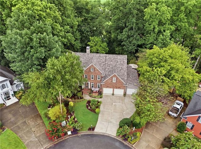 214 Glenbrook Lane, Canton, GA 30115