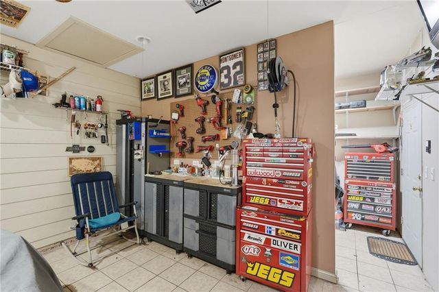 214 Glenbrook Lane, Canton, GA 30115