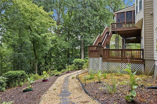 214 Glenbrook Lane, Canton, GA 30115