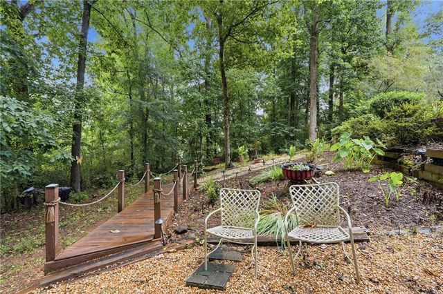 214 Glenbrook Lane, Canton, GA 30115