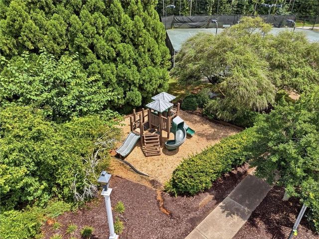 214 Glenbrook Lane, Canton, GA 30115