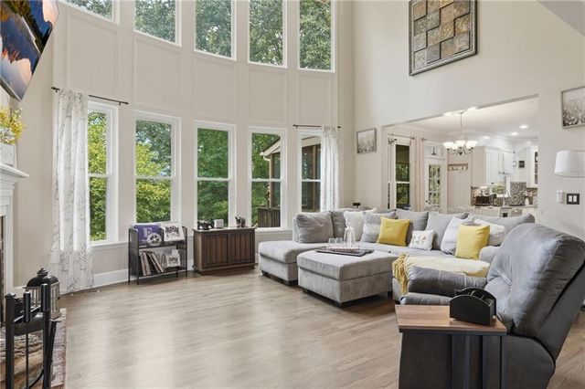 214 Glenbrook Lane, Canton, GA 30115