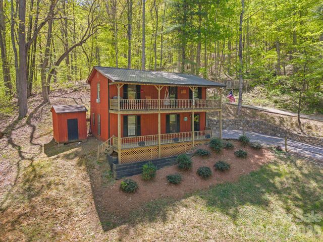 149 Greentree Lane, Canton, NC 28716