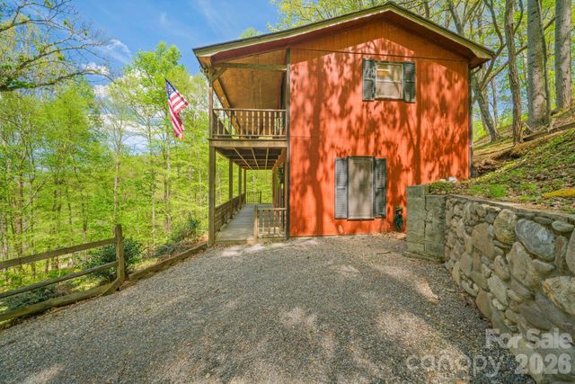 149 Greentree Lane, Canton, NC 28716
