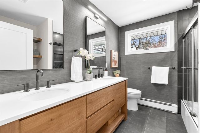 715 Summer Street, Lynnfield, MA 01940