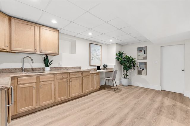 715 Summer Street, Lynnfield, MA 01940