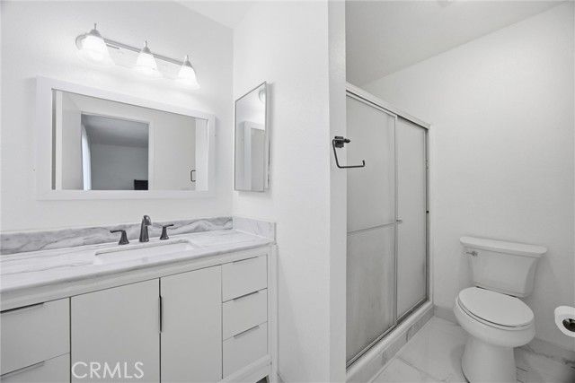 2213 Faith Avenue, Bakersfield, CA 93304