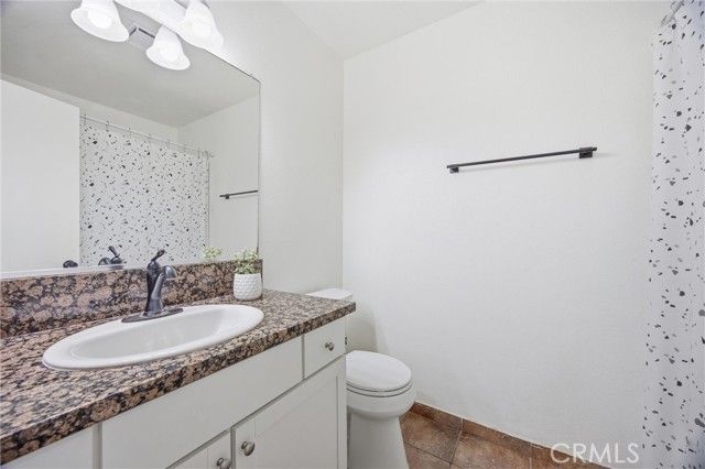 2213 Faith Avenue, Bakersfield, CA 93304