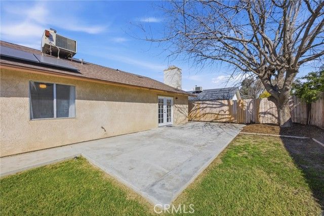 2213 Faith Avenue, Bakersfield, CA 93304