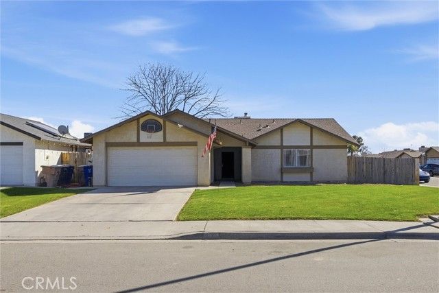 2213 Faith Avenue, Bakersfield, CA 93304
