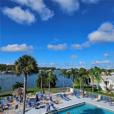 10927 Ground Dove CIR, Estero, FL 33928