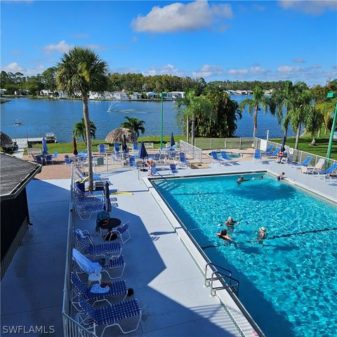 10927 Ground Dove CIR, Estero, FL 33928