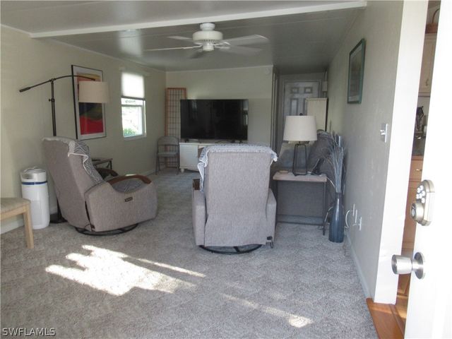 10927 Ground Dove CIR, Estero, FL 33928