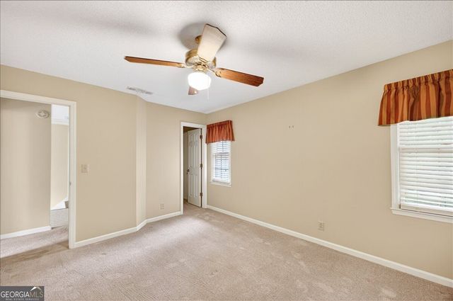 5784 Kentucky Downs Drive, Macon, GA 31210