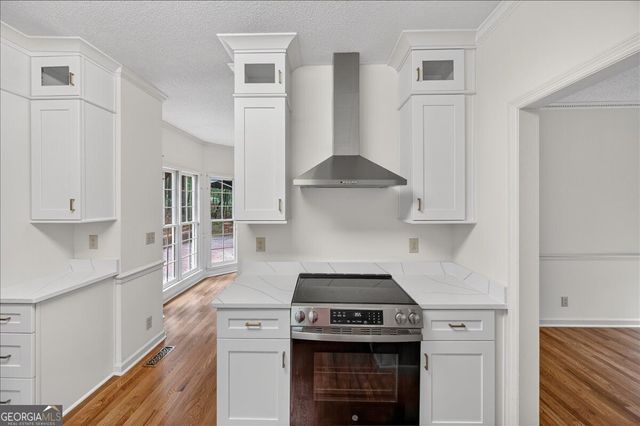 5784 Kentucky Downs Drive, Macon, GA 31210