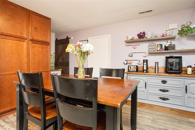 1247 New Land DR, Virginia Beach, VA 23453