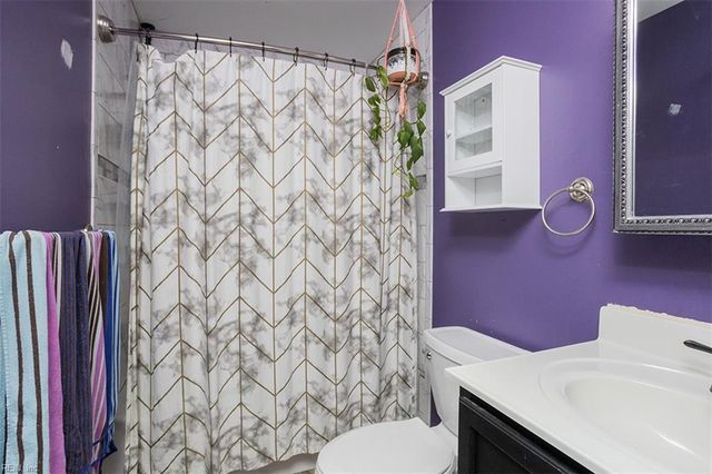 1247 New Land DR, Virginia Beach, VA 23453