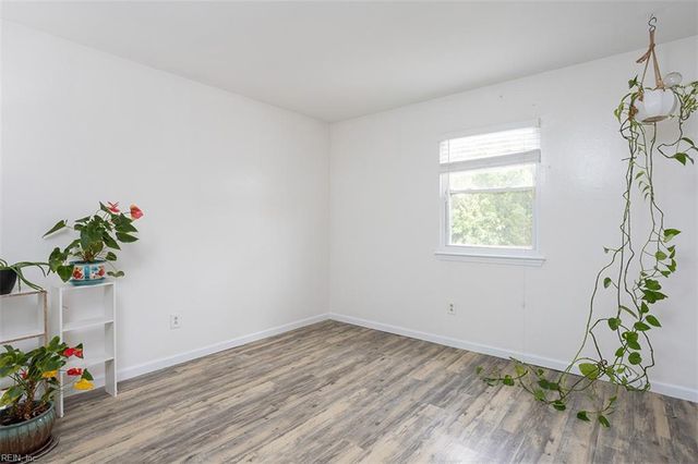 1247 New Land DR, Virginia Beach, VA 23453