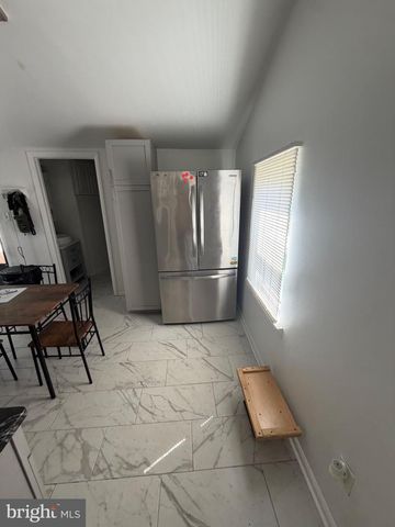 135 WATER ST, Swedesboro, NJ 08085