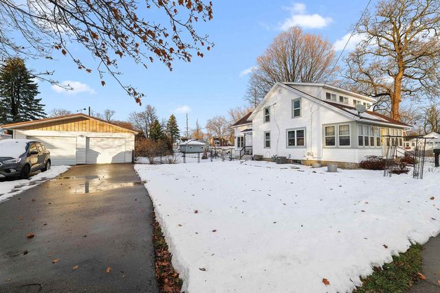 566 SCOTT STREET, Ripon, WI 54971