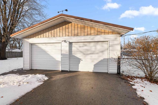 566 SCOTT STREET, Ripon, WI 54971