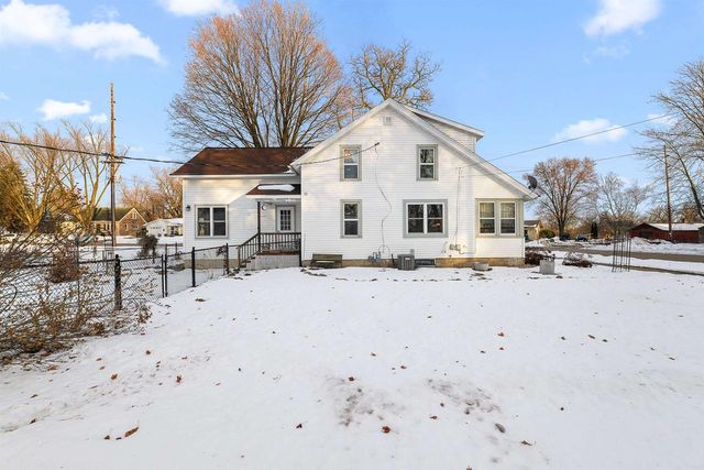 566 SCOTT STREET, Ripon, WI 54971