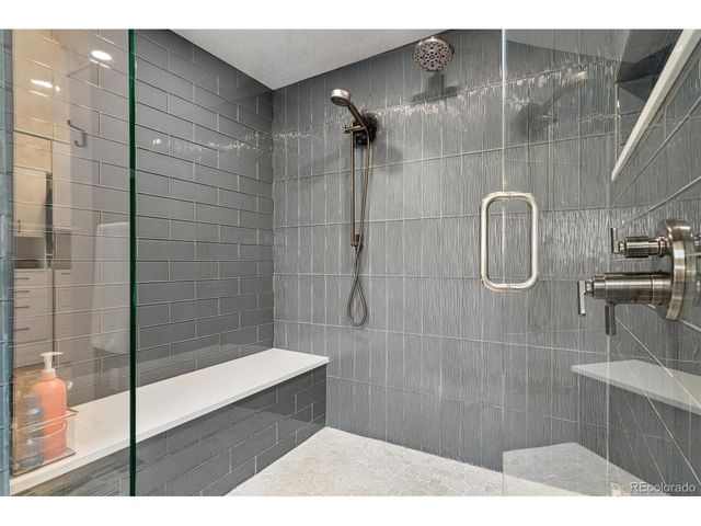 16 Beacon Hill Ln, Greenwood Village, CO 80111
