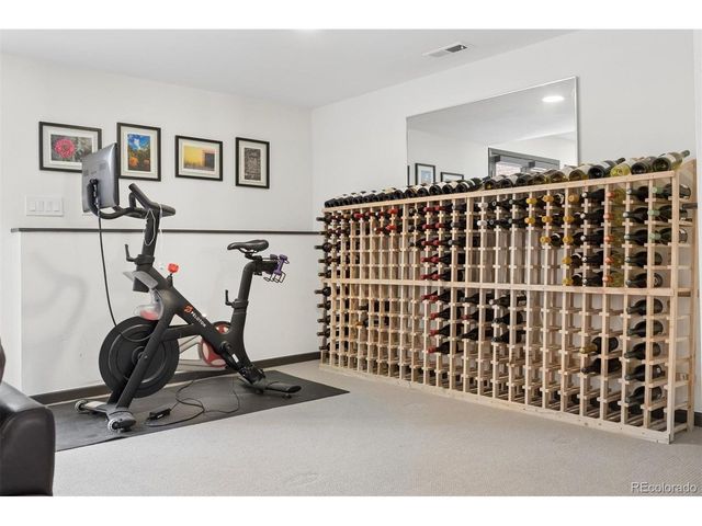 16 Beacon Hill Ln, Greenwood Village, CO 80111