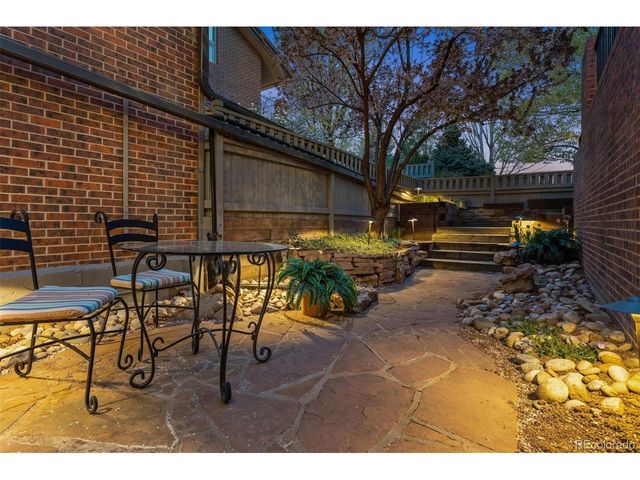 16 Beacon Hill Ln, Greenwood Village, CO 80111