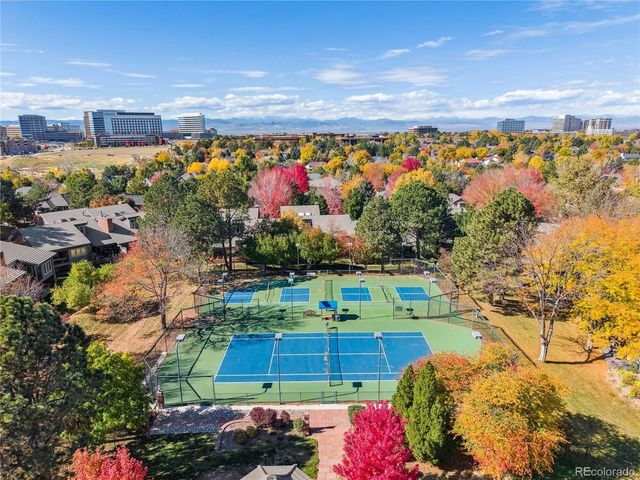 16 Beacon Hill Ln, Greenwood Village, CO 80111