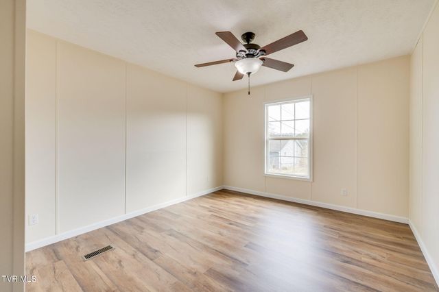 119 Carrville Avenue, Johnson City, TN 37601