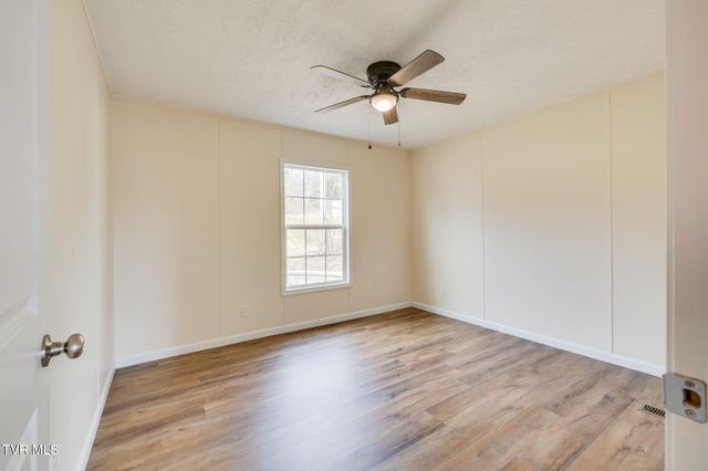 119 Carrville Avenue, Johnson City, TN 37601