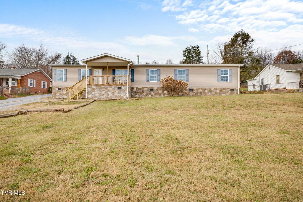 119 Carrville Avenue, Johnson City, TN 37601