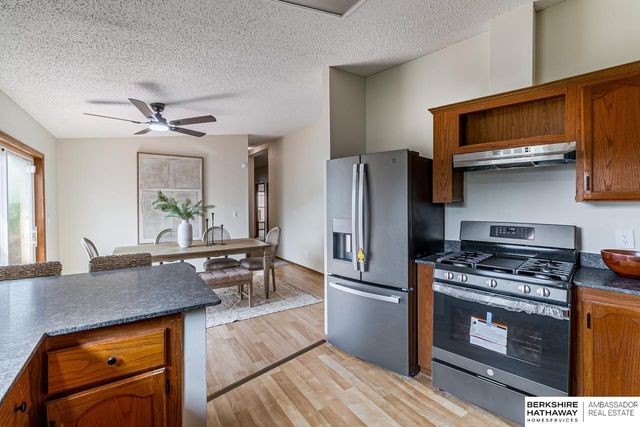 8017 Bondesson Street, Omaha, NE 68122
