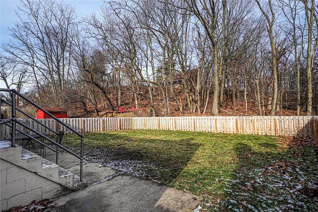 320 Calderwood Ave, Ross Twp, PA 15202