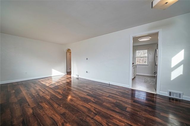 320 Calderwood Ave, Ross Twp, PA 15202