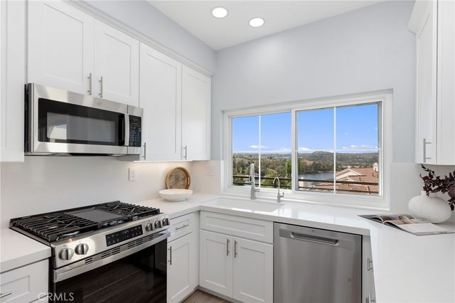 28815 El Adolfo, Laguna Niguel, CA 92677