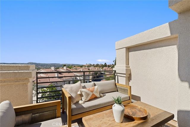 28815 El Adolfo, Laguna Niguel, CA 92677