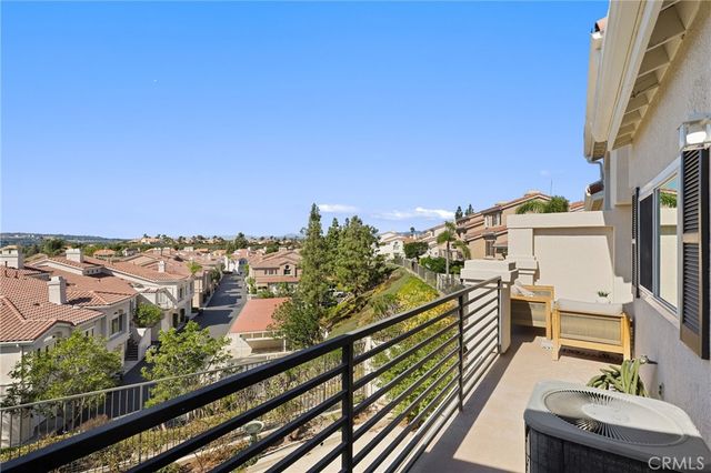 28815 El Adolfo, Laguna Niguel, CA 92677